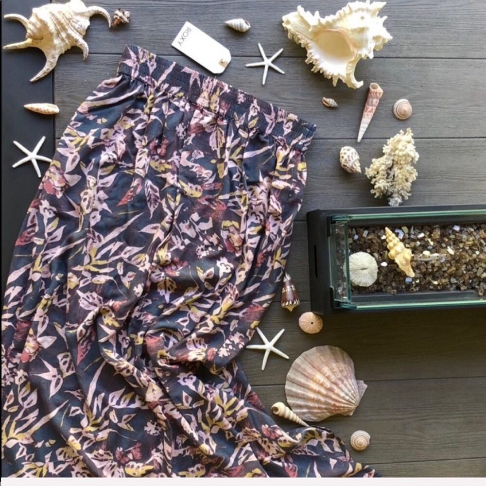 🌴🌼ROXY- SKIRT🌼🌴 - Picture 2 of 8